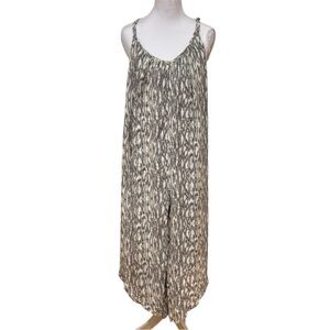 Women's Black and White Jumpsuit
